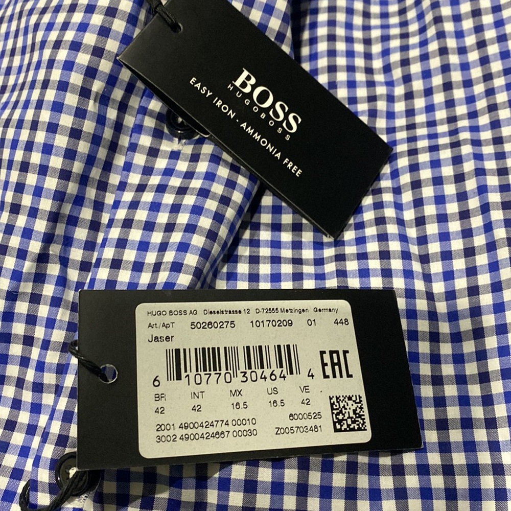 Hugo Boss button down - Picture 3 of 4